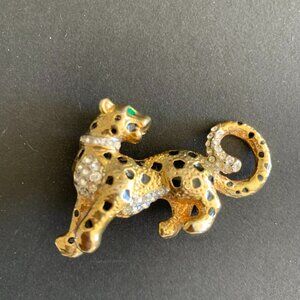 Leopard Brooch